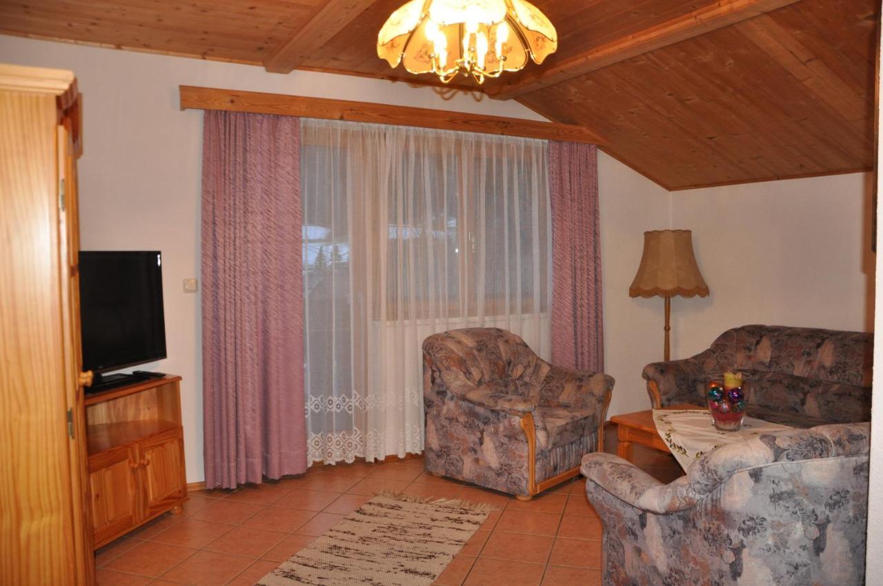 Appartamento Haus Goldeck Lermoos Esterno foto