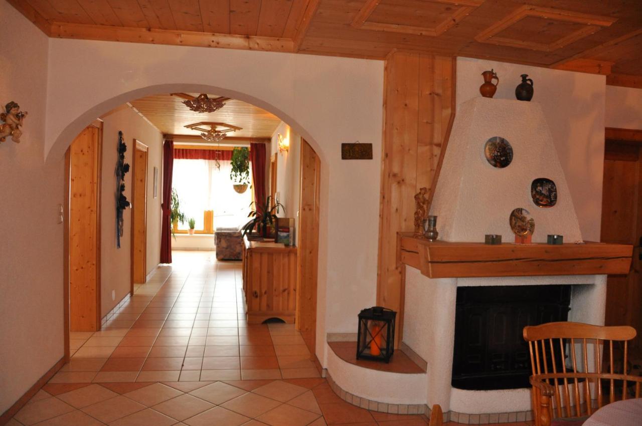 Appartamento Haus Goldeck Lermoos Esterno foto