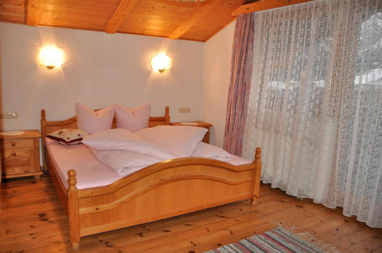 Appartamento Haus Goldeck Lermoos Esterno foto