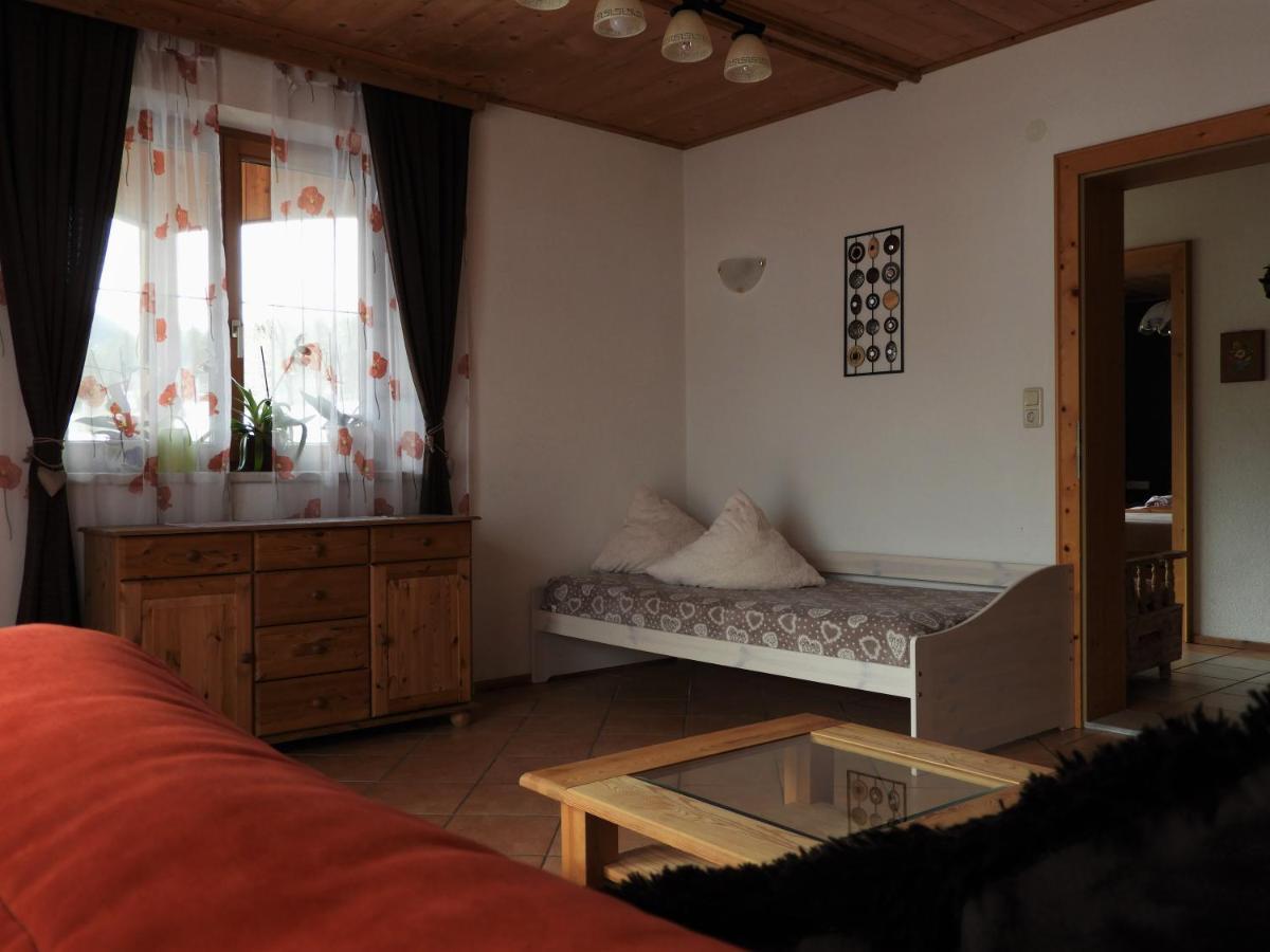 Appartamento Haus Goldeck Lermoos Esterno foto
