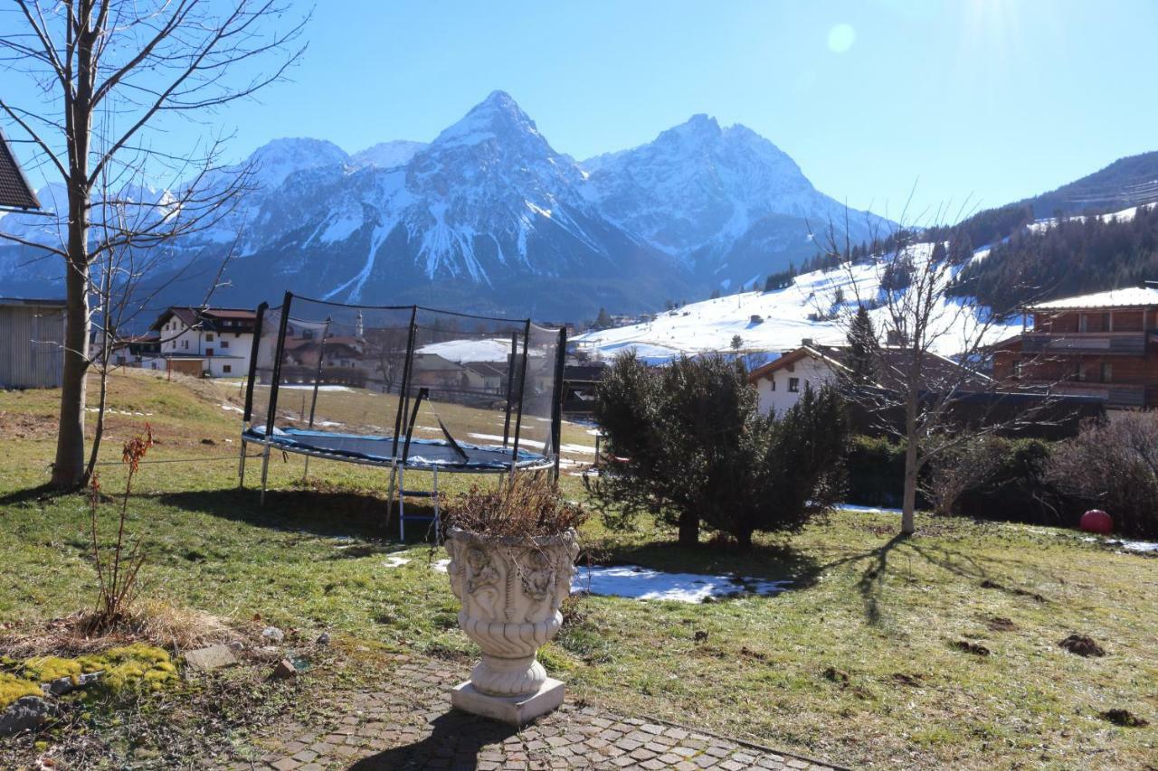 Appartamento Haus Goldeck Lermoos Esterno foto
