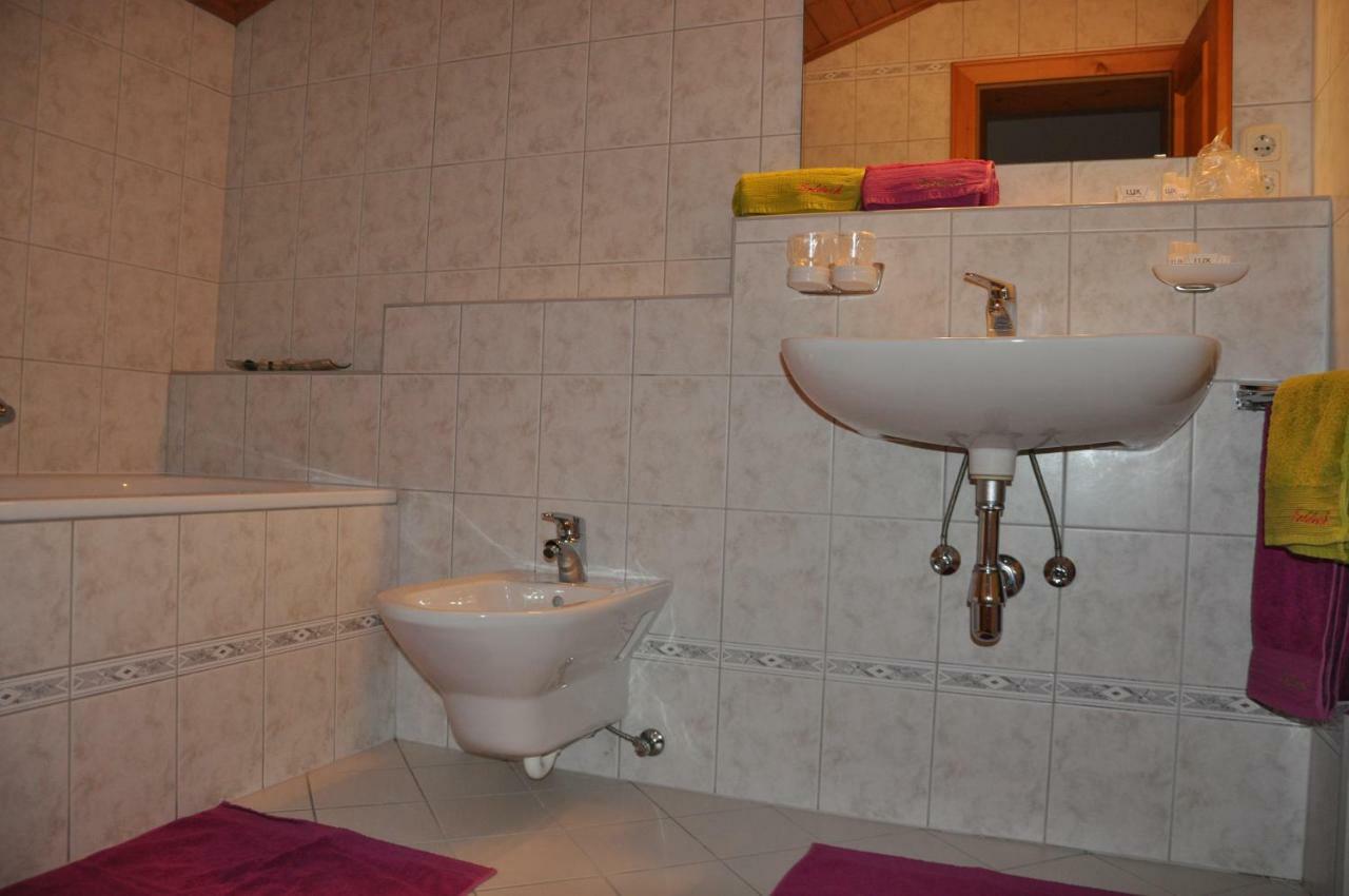 Appartamento Haus Goldeck Lermoos Esterno foto